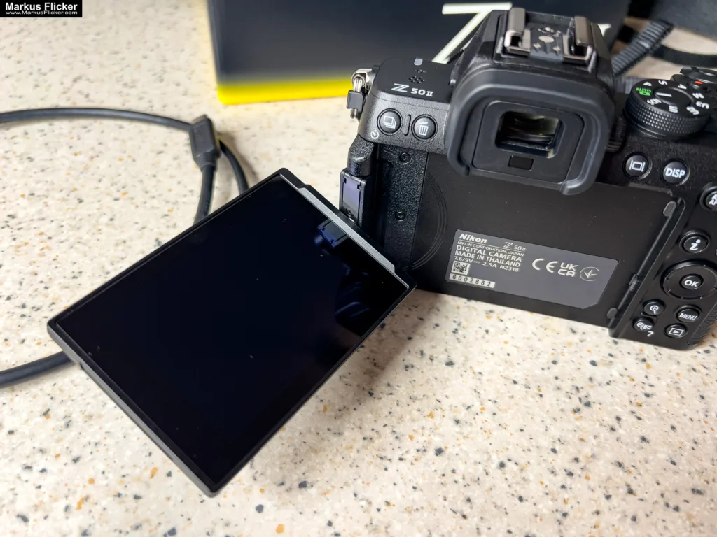 Nikon Z50II Kit 16-50 DX | Ideal für Fotos, Filme, Vlogs und Live Streaming (20.9 MP, 4k Video, Picture Control + kostenloser Nikon Imaging Cloud) & Kit Z50II + 16–50 mm VR + 50–250 mm VRt & Kit Z50II + 18–140 mm VR #nikondach