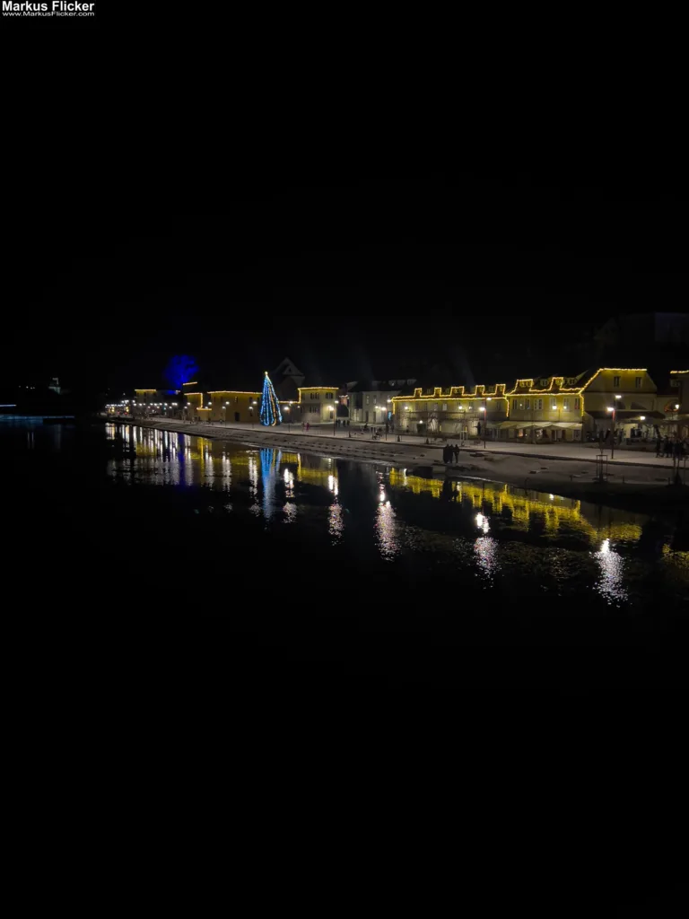 Magisches Maribor Weihnachtsmarkt Winterwunderland Advent im Winter Čarobni Maribor Riesenrad