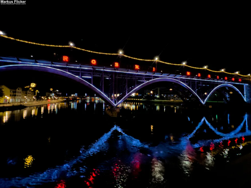 Magisches Maribor Weihnachtsmarkt Winterwunderland Advent im Winter Čarobni Maribor Riesenrad