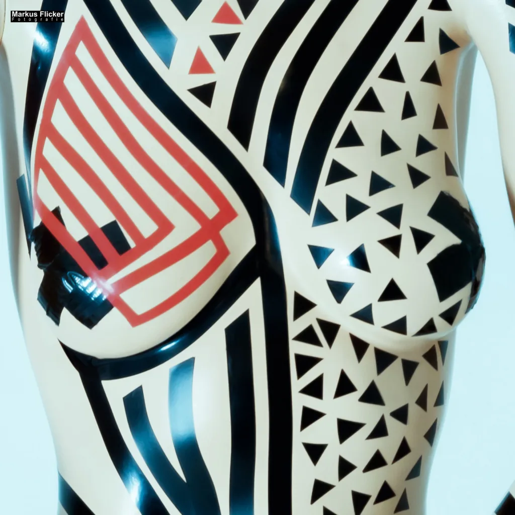 Klebeband auf Model Die Beklebung Videotutorial #TapeTheModelPhotography YouTube Video