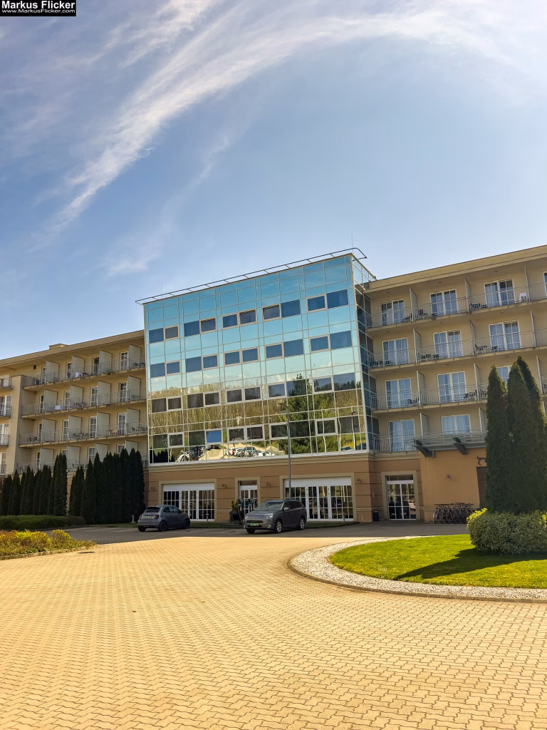 Therme Szentgotthárd Wellness Spa Erlebnisbad Sauna Rutschen Hotel Ungarn