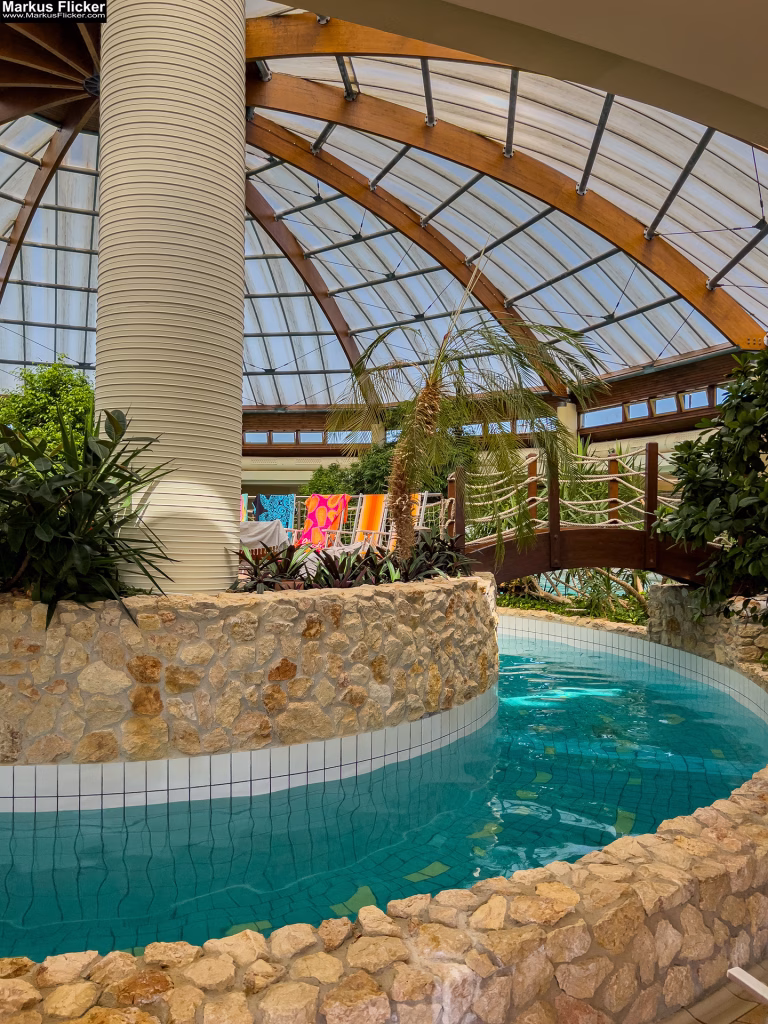 Therme Szentgotthárd Wellness Spa Erlebnisbad Sauna Rutschen Hotel Ungarn