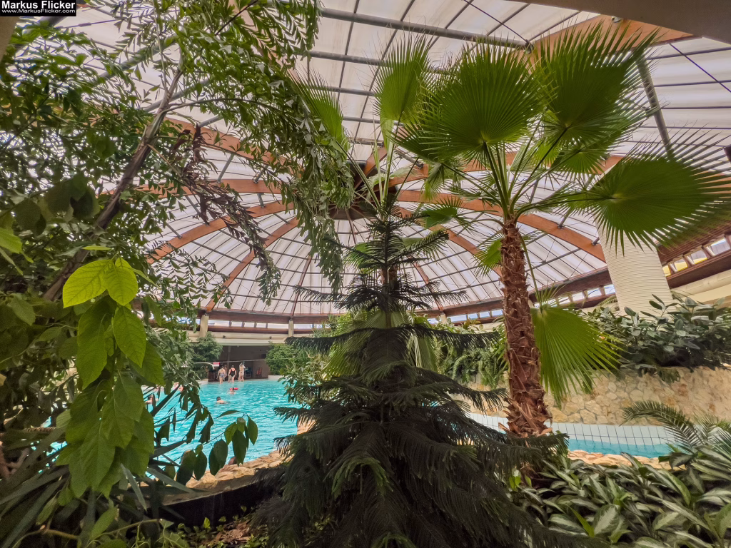 Therme Szentgotthárd Wellness Spa Erlebnisbad Sauna Rutschen Hotel Ungarn