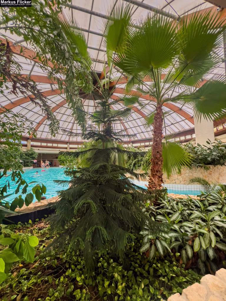 Therme Szentgotthárd Wellness Spa Erlebnisbad Sauna Rutschen Hotel Ungarn