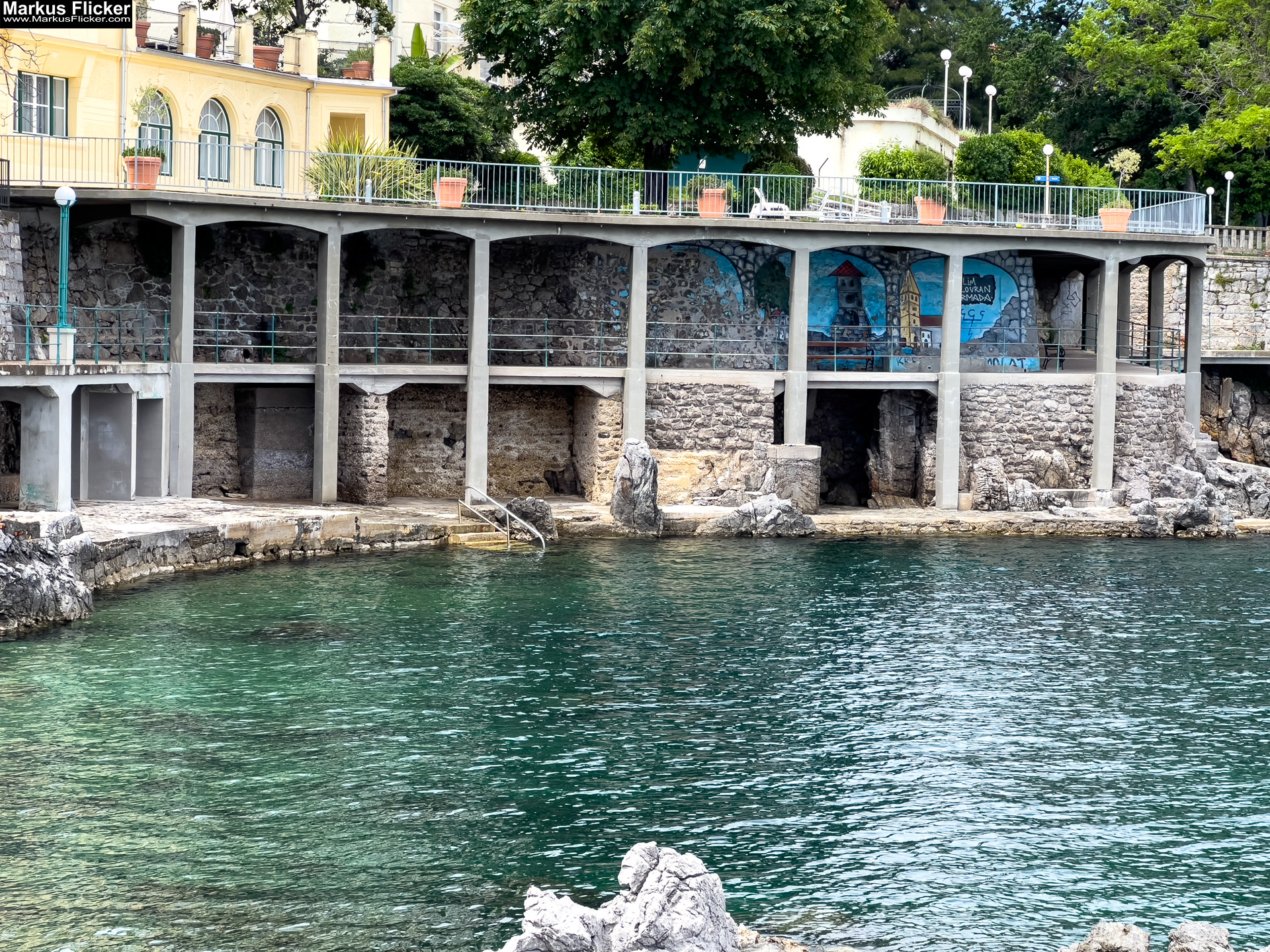 Lovran Ufer Küste Primorje-Gorski kotar Lorbeer Istrien Kroatien Adria #visitcroatia #visitlovran