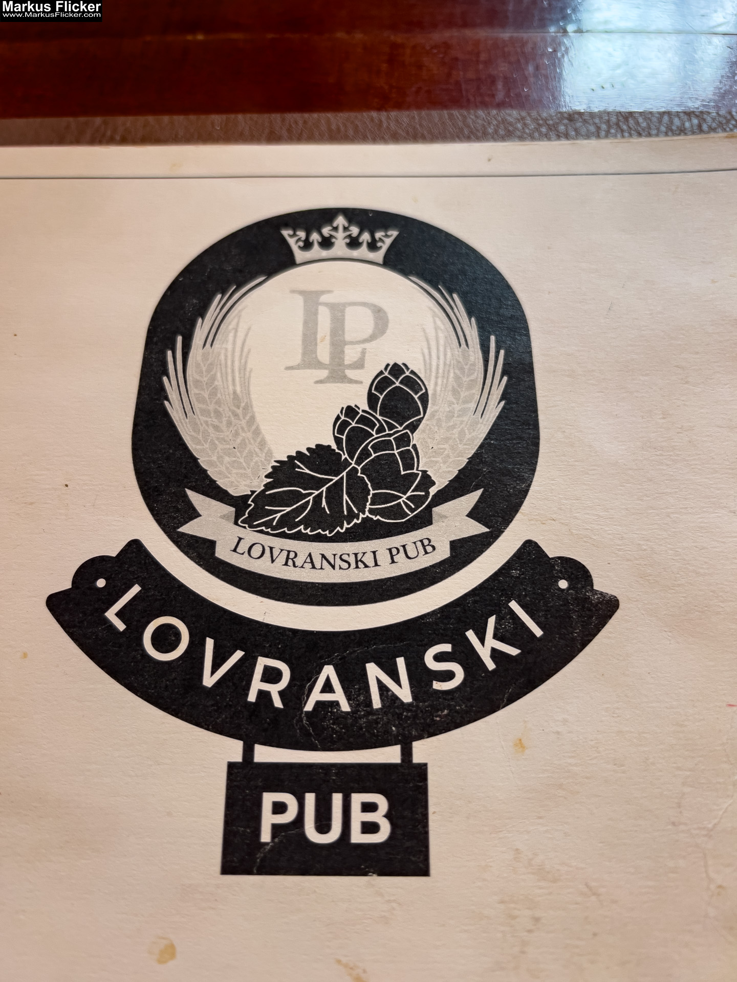 Lovranski Pub Lovran Ufer Küste Primorje-Gorski kotar Lorbeer Istrien Kroatien Adria #visitcroatia #visitlovran