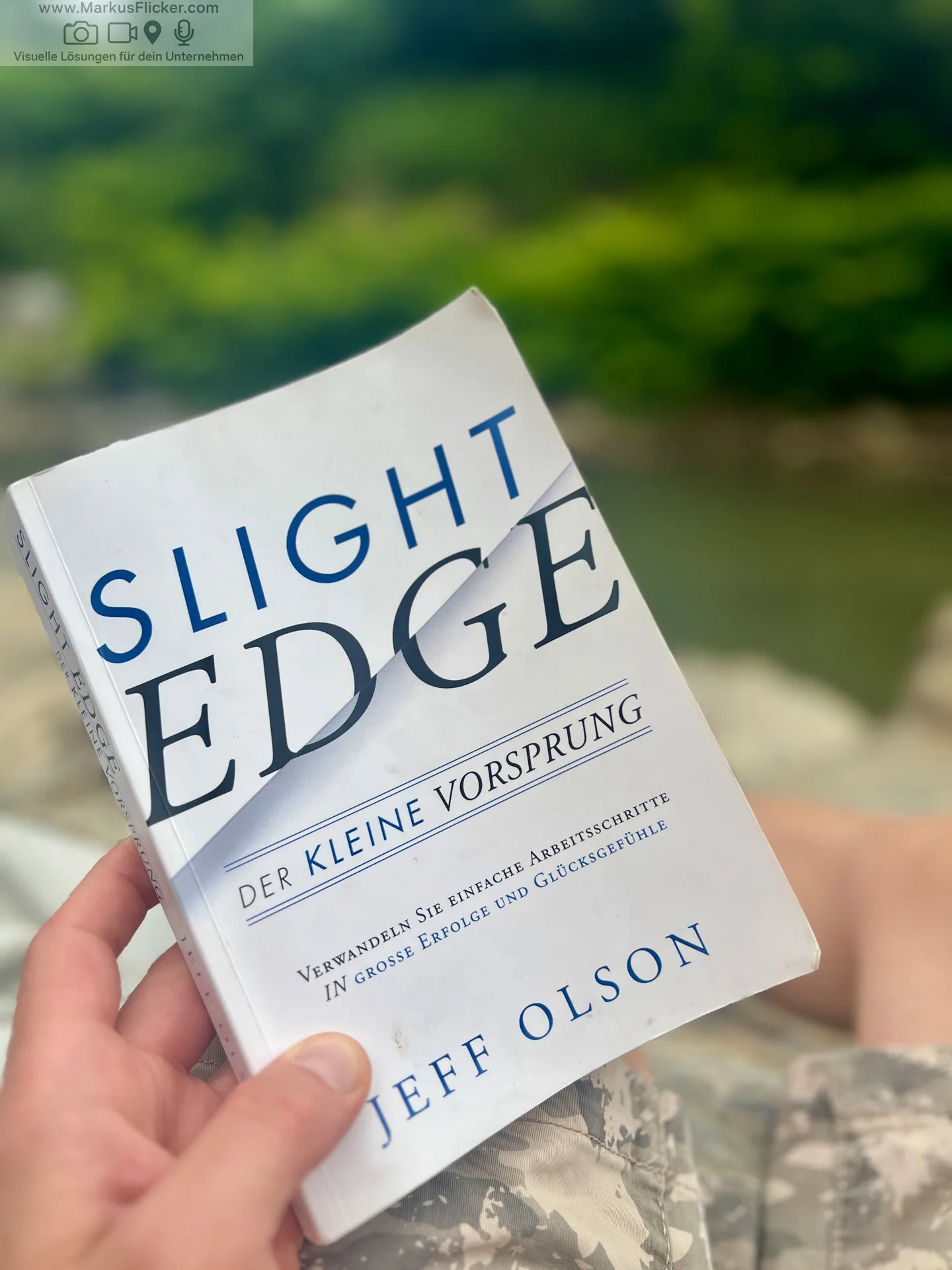 Slight Edge: Der kleine Vorsprung: Der kleine Vorsprung - Wie man mit einfachen Disziplinen zu großem Erfolg und Glück kommt von Jeff Olson