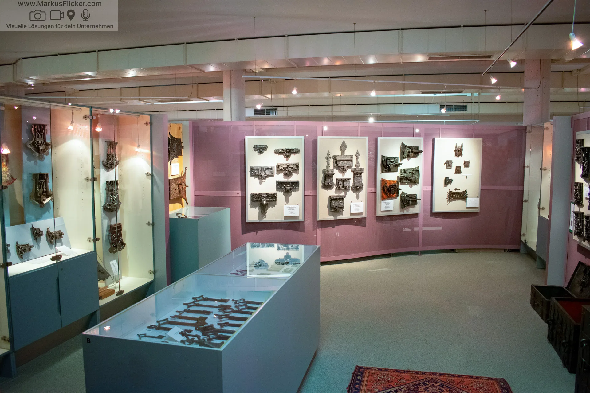 Schell Collection Museum für Schlüssel, Schlösser und Eisenkunstguss Wienerstraße 8010 Graz Schell Collection Museum für Schlüssel, Schlösser und Eisenkunstguss Wiener Straße Graz