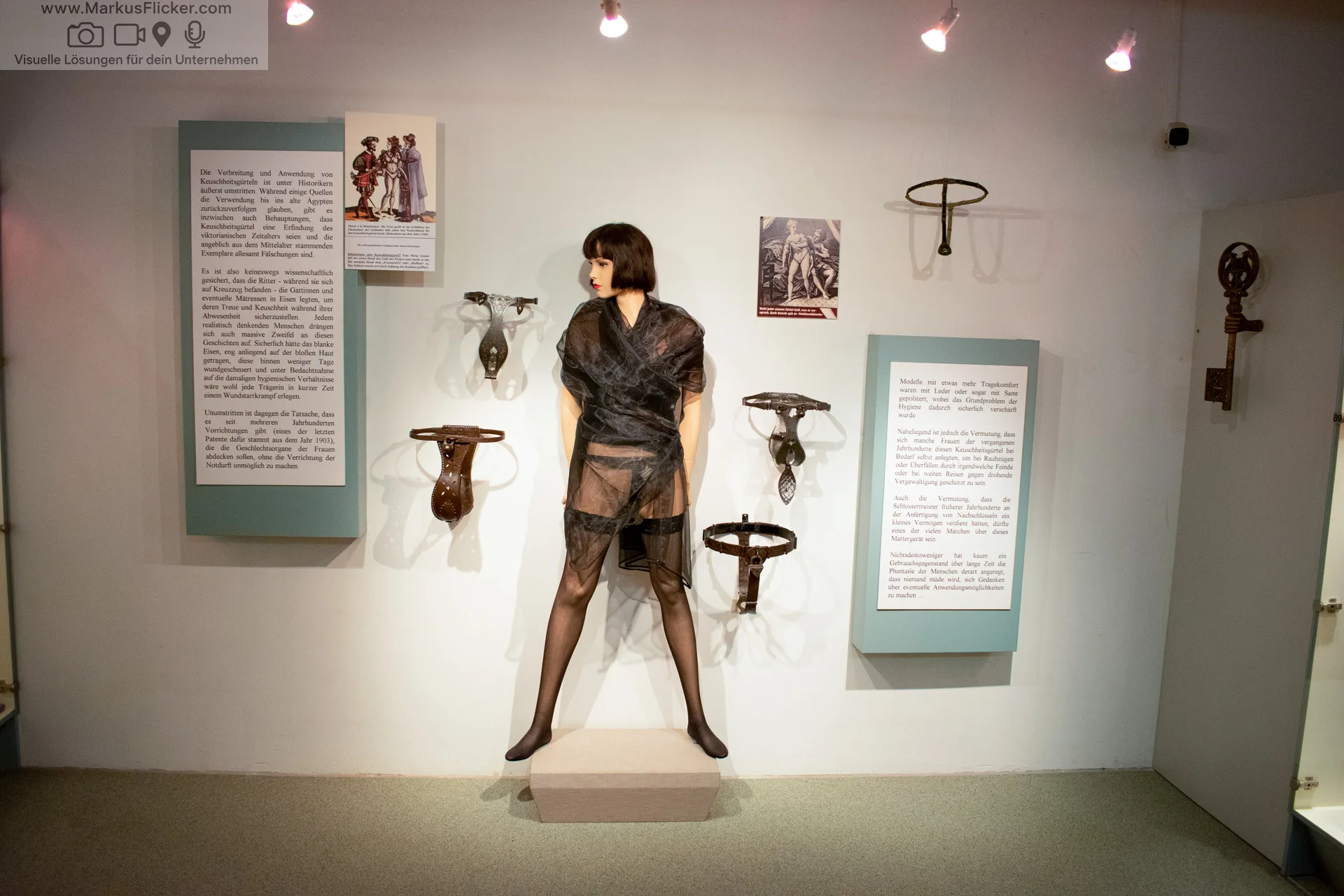 Schell Collection Museum für Schlüssel, Schlösser und Eisenkunstguss Wienerstraße 8010 Graz Schell Collection Museum für Schlüssel, Schlösser und Eisenkunstguss Wiener Straße Graz