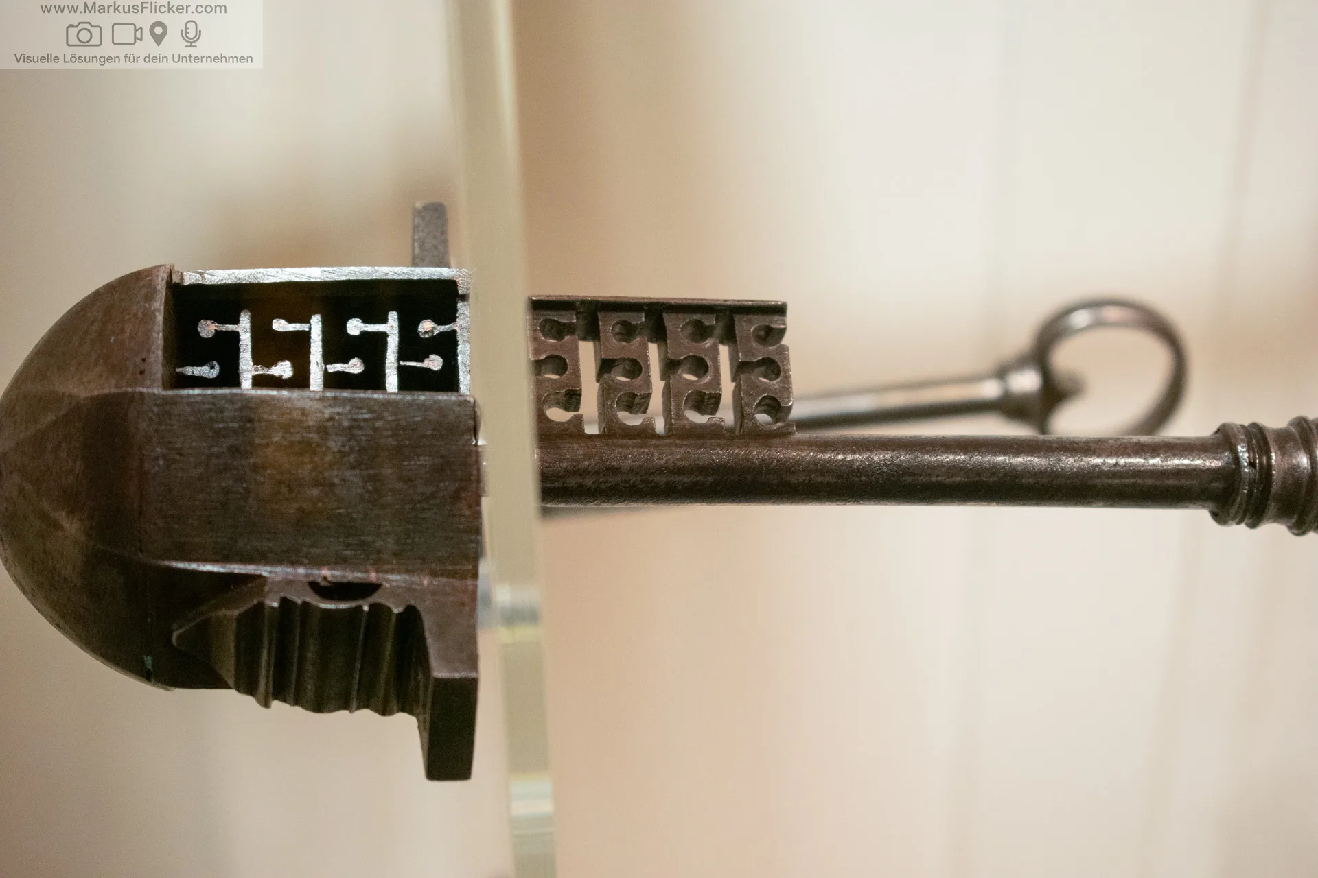 Schell Collection Museum für Schlüssel, Schlösser und Eisenkunstguss Wienerstraße 8010 Graz Schell Collection Museum für Schlüssel, Schlösser und Eisenkunstguss Wiener Straße Graz