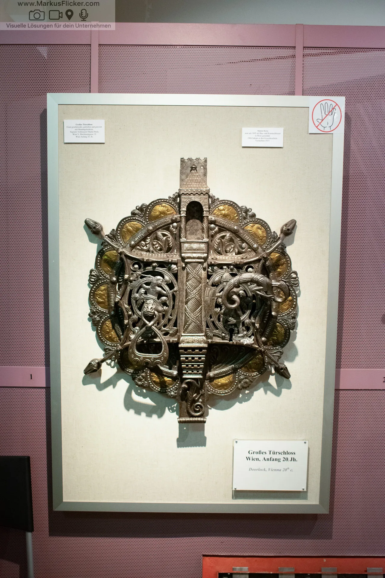 Schell Collection Museum für Schlüssel, Schlösser und Eisenkunstguss Wienerstraße 8010 Graz Schell Collection Museum für Schlüssel, Schlösser und Eisenkunstguss Wiener Straße Graz