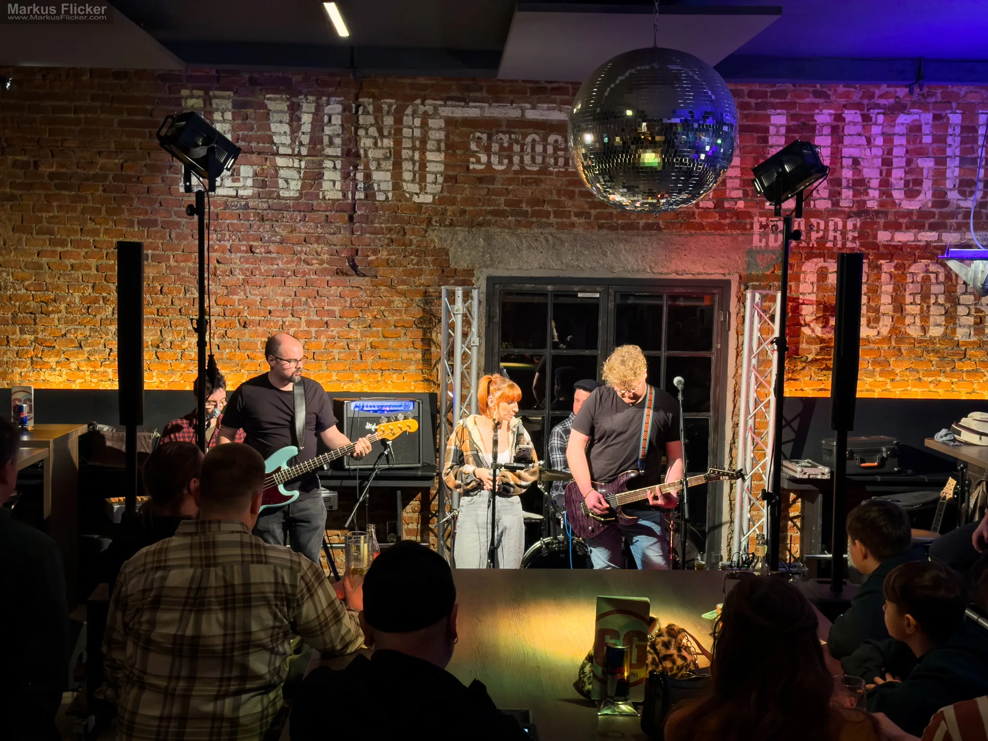 High Gain Music Band Gleisdorf: Energie, Leidenschaft und moderner Sound aus der Region Sei Giorni Bar 6G