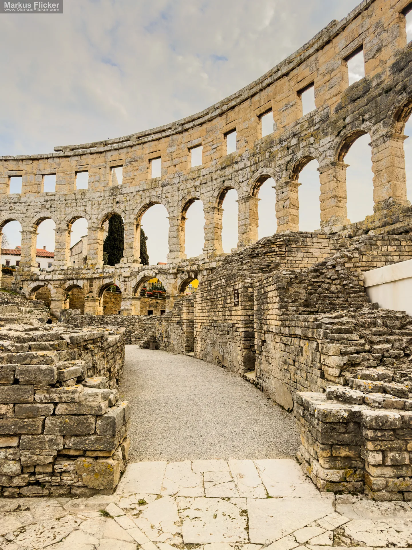 Amphitheater Pula Arena in Kroatien – Geschichte, Architektur, Reisetipps und warum dich dieses antike Bauwerk bis heute fasziniert Amphitheater Pula Arena in Kroatien – Geschichte, Architektur, Reisetipps und warum dich dieses antike Bauwerk bis heute fasziniert