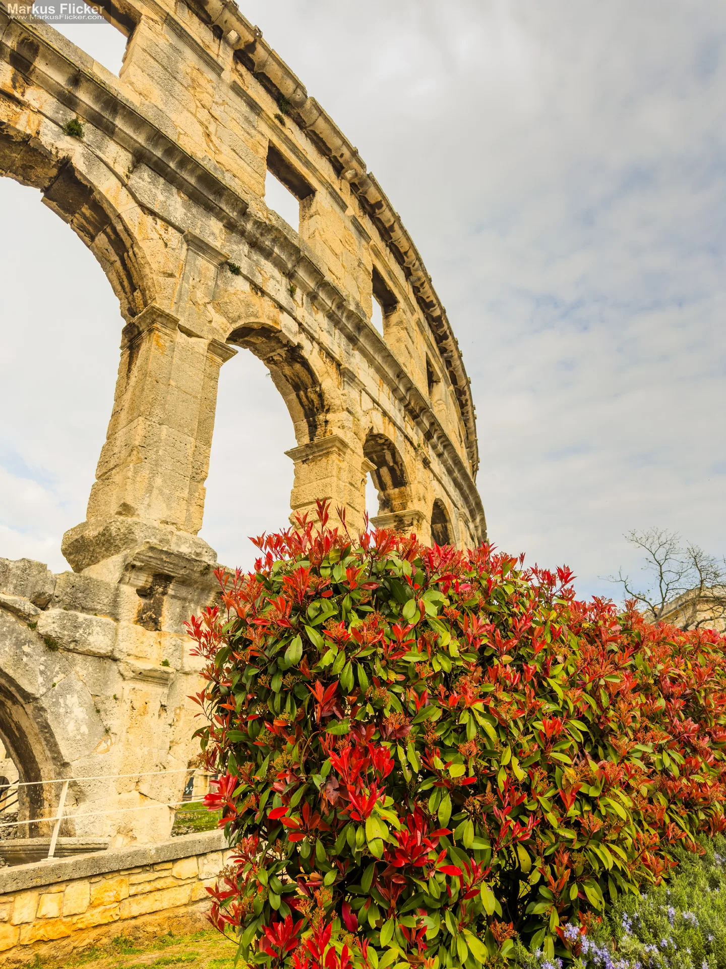 Amphitheater Pula Arena in Kroatien – Geschichte, Architektur, Reisetipps und warum dich dieses antike Bauwerk bis heute fasziniert Amphitheater Pula Arena in Kroatien – Geschichte, Architektur, Reisetipps und warum dich dieses antike Bauwerk bis heute fasziniert