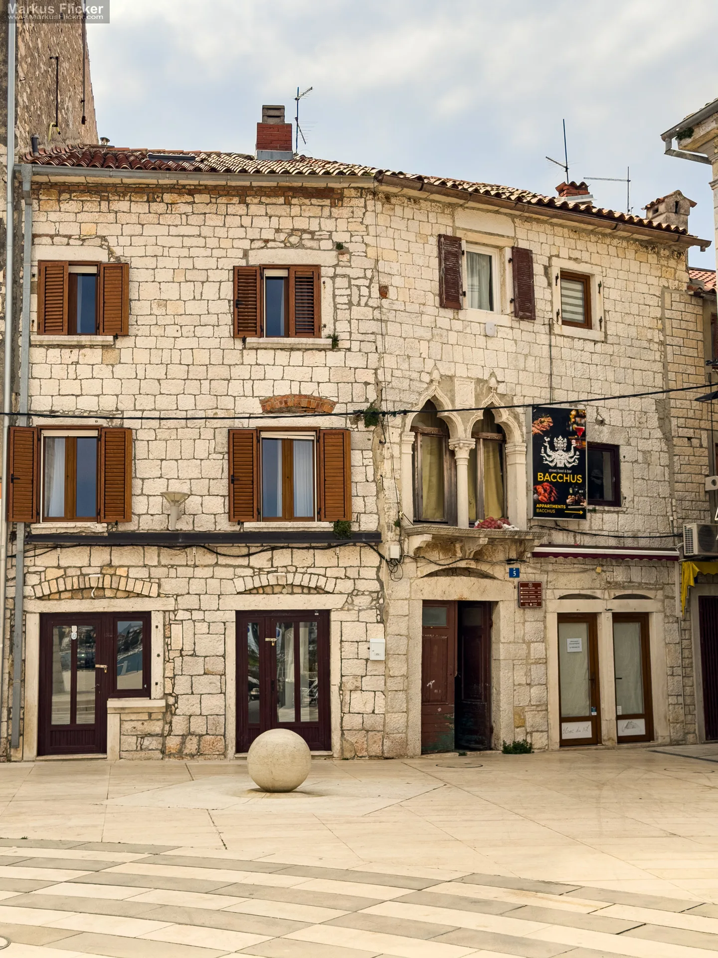 Umag in Kroatien an der Adria: Warum dich diese charmante Küstenstadt sofort in Urlaubsstimmung versetzt