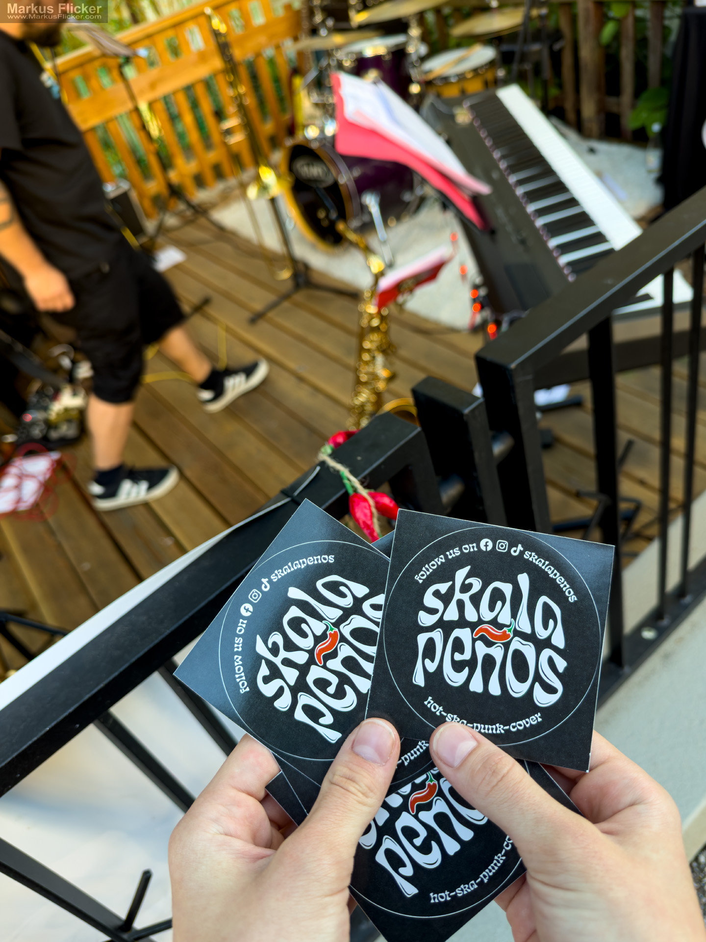 Du betrachtest gerade Skalapenos im The Pub Gleisdorf: Ska-Punk-Covers, Live-Energie und ein Abend, der nach Südoststeiermark klingt